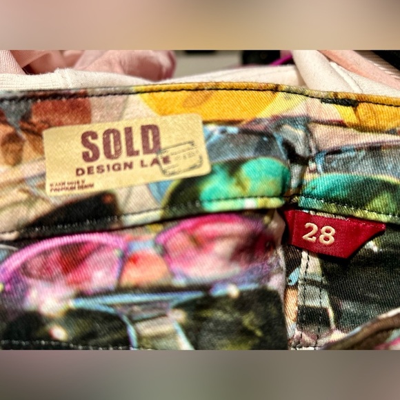 New SOLD DESIGN LAB Eye Glass Print Super Skinny Jeans, Size 28 - Picture 7 of 9